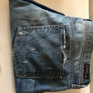 In good condition Citizens of Humanity Jeans.